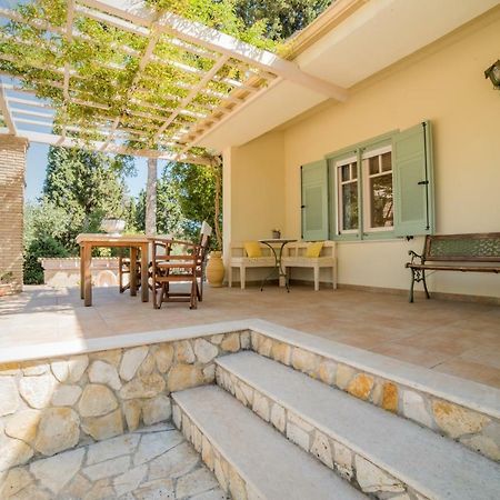 Akrotiri  Villino Guest House מראה חיצוני תמונה