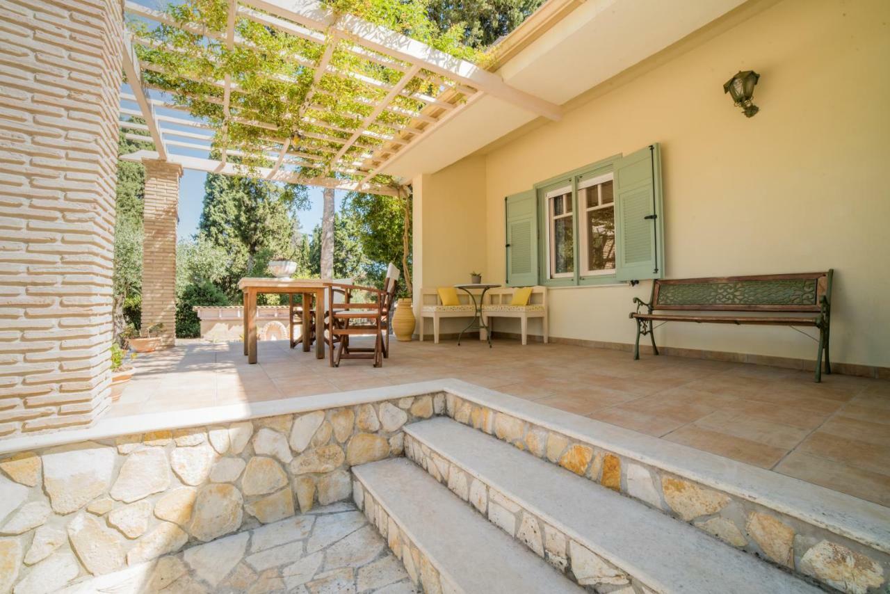 Akrotiri  Villino Guest House מראה חיצוני תמונה